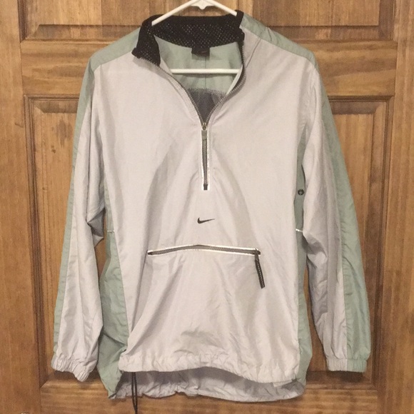 nike half zip pullover windbreaker